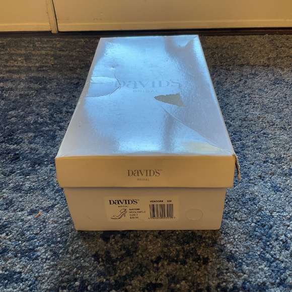 Wedding gold heels from David’s Bridal - Picture 9 of 10